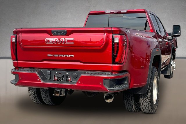 Used 2024 GMC Sierra 3500 Denali w/ Denali Reserve Package AWD/4WD image 2