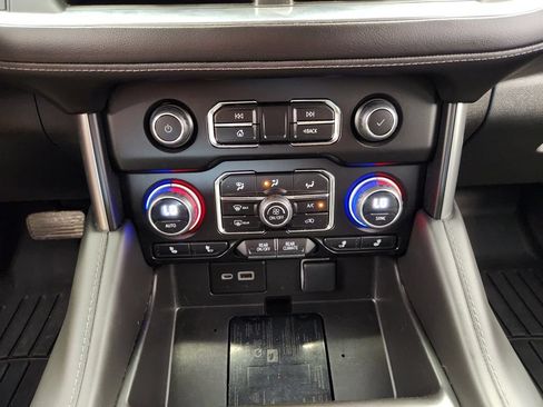 Used 2023 Chevrolet Tahoe Z71 w/ Max Trailering Package AWD/4WD image 18