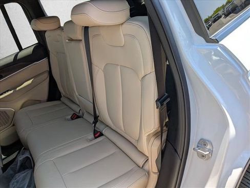 New 2026 Jeep Grand Cherokee Limited RWD image 11