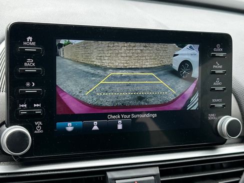 Used 2020 Honda Accord Sport image 19