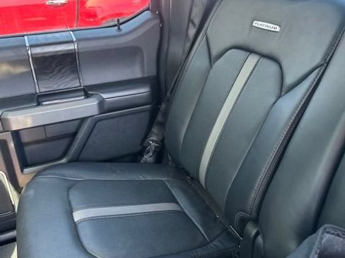 Used 2018 Ford F150 Platinum w/ Equipment Group 701A Luxury AWD/4WD image 9