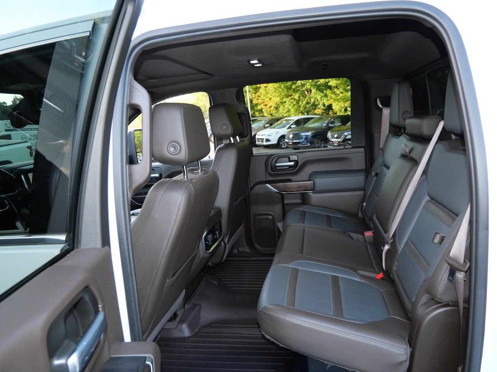 Used 2020 GMC Sierra 2500 Denali AWD/4WD image 12