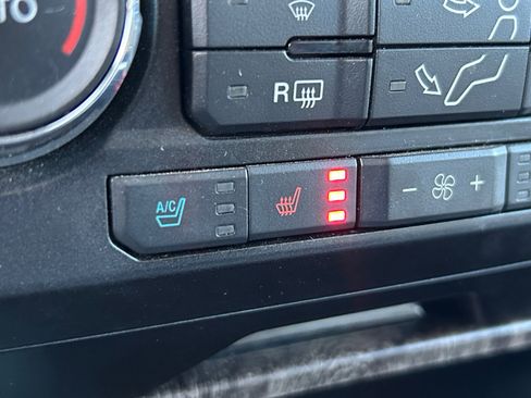 Used 2017 Ford F250 Lariat w/ Lariat Ultimate Package image 25