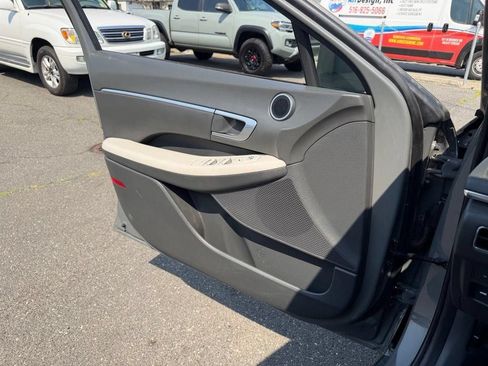 Used 2023 Hyundai Sonata SEL FWD image 19