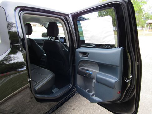 New 2025 Ford Maverick Lobo image 20