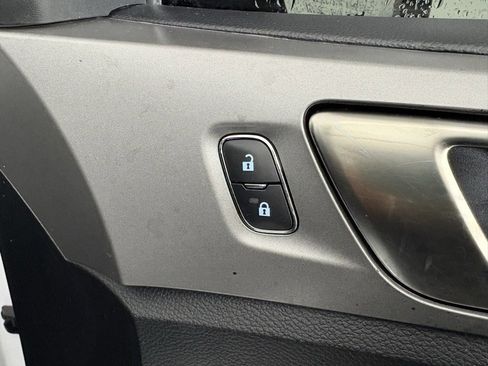 Used 2019 Ford Ranger XLT w/ Equipment Group 302A Luxury image 35