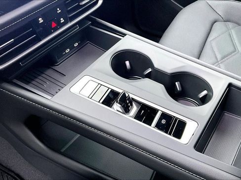 New 2026 Volkswagen Atlas SE image 17