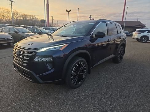 New 2026 Nissan Rogue Dark Armor image 3