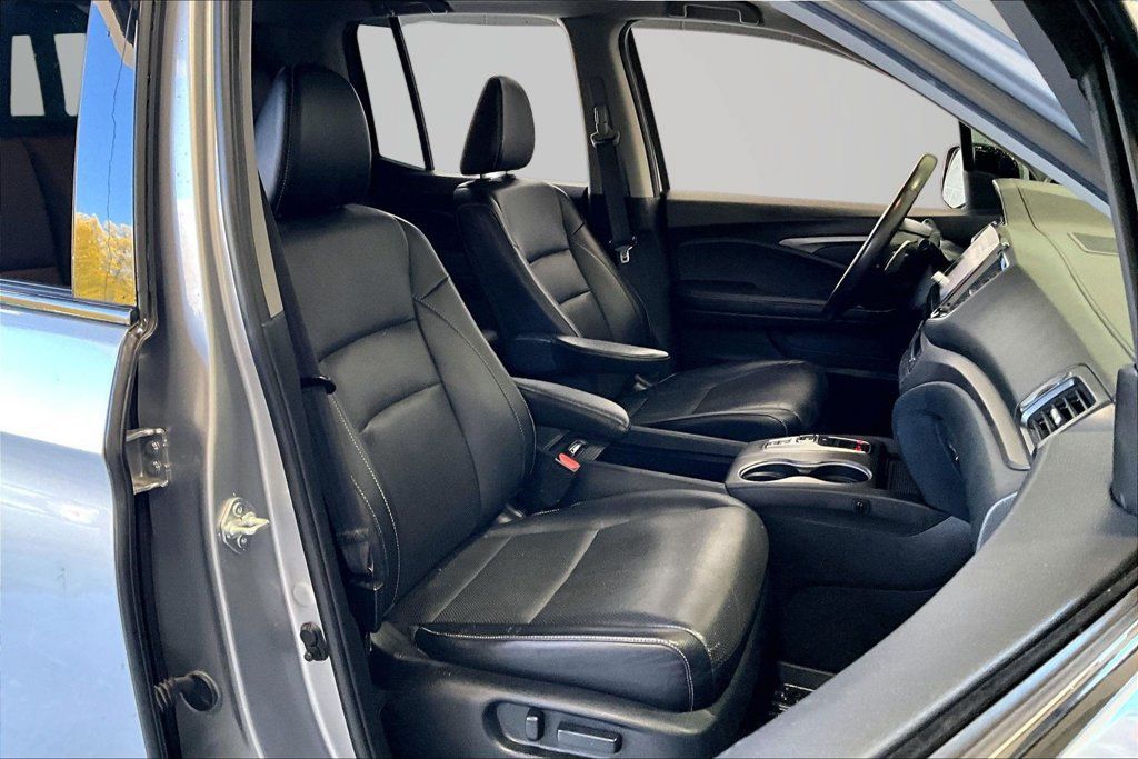 Used 2021 Honda Ridgeline RTL-E image 29