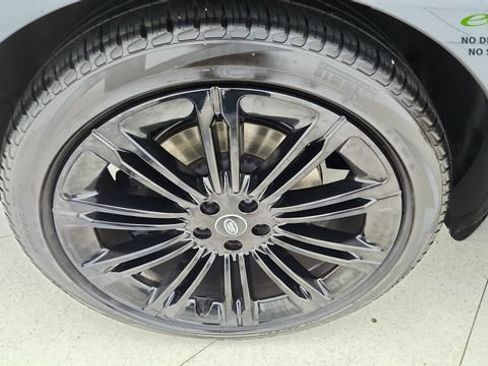 Used 2024 Land Rover Range Rover SE AWD/4WD image 56