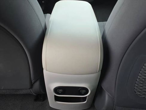 Used 2024 Hyundai Ioniq 5 SE RWD image 19