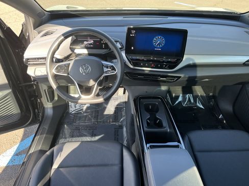 Used 2023 Volkswagen ID.4 Pro S image 11