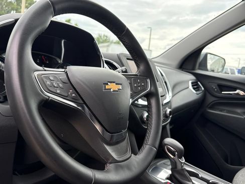 Used 2024 Chevrolet Equinox LT FWD image 5