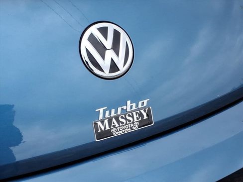 Used 2019 Volkswagen Beetle 2.0T S image 26