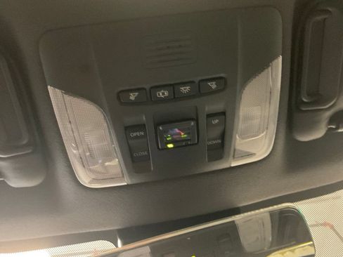 Used 2022 Toyota Corolla XSE FWD image 24