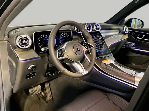 New 2026 Mercedes-Benz GLC 300 4MATIC image 9