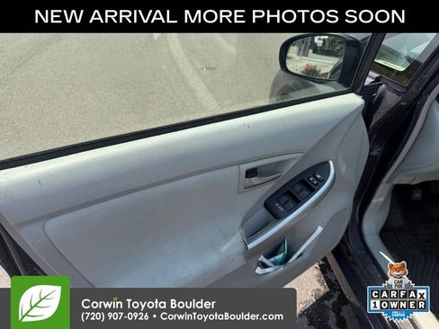 Used 2014 Toyota Prius Three FWD image 11