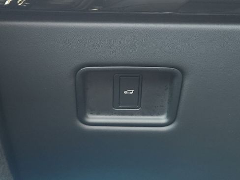 Used 2024 Land Rover Range Rover Sport Dynamic SE image 24