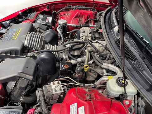 Used 1998 Pontiac Firebird Formula w/ Opt Pkg image 24