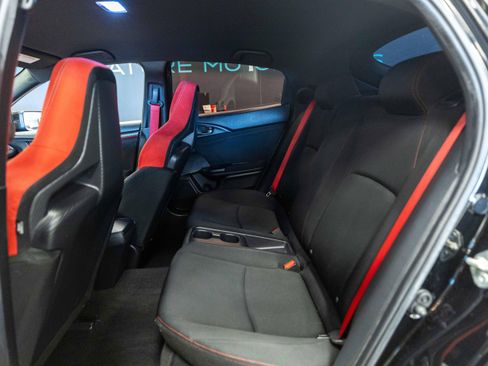 Used 2020 Honda Civic Type R image 11