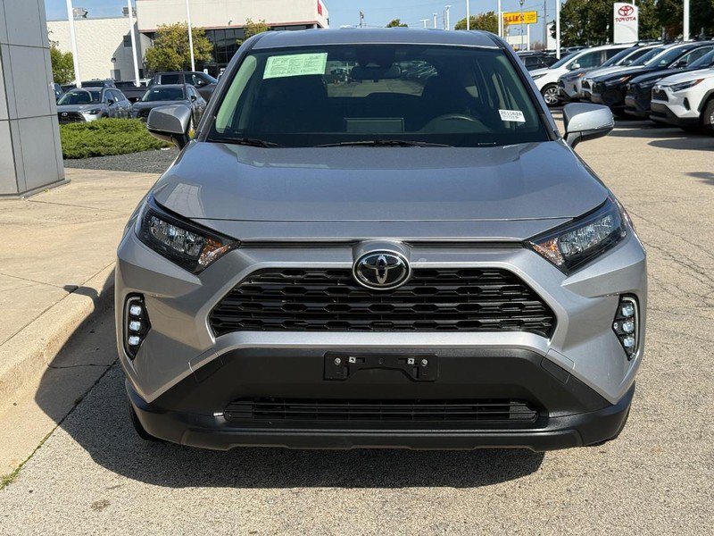 Used 2022 Toyota RAV4 LE AWD/4WD image 8