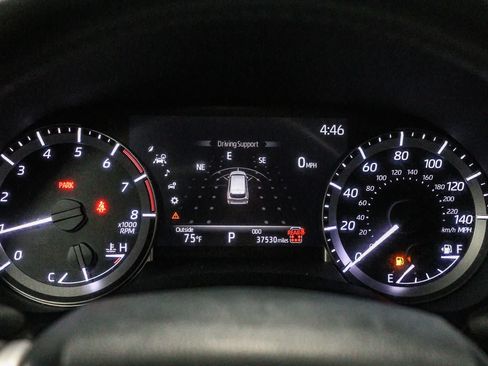Certified 2024 Toyota Highlander XLE FWD image 26