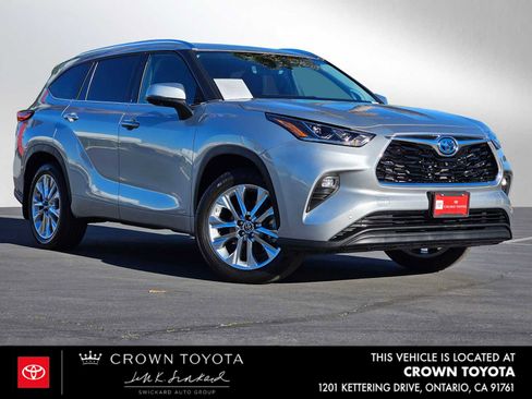 Used 2023 Toyota Highlander Limited image 1