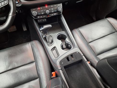 Certified 2024 Dodge Durango GT image 13