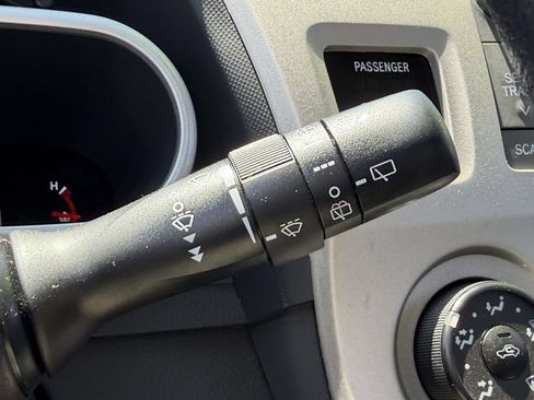 Used 2009 Toyota Matrix S AWD/4WD image 23