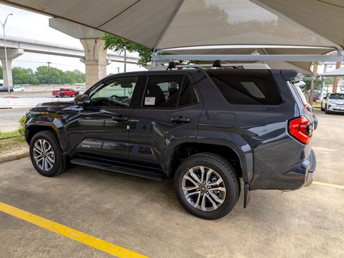 New 2026 Toyota 4Runner Limited RWD image 6
