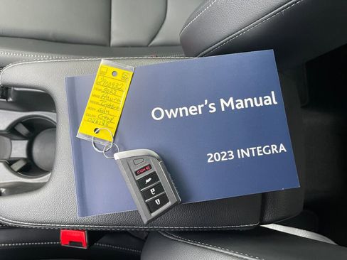 Used 2023 Acura Integra A-Spec image 4