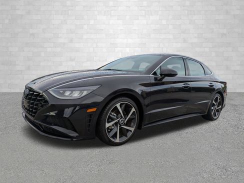 Certified 2023 Hyundai Sonata SEL Plus FWD image 5