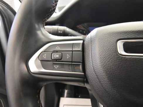 Used 2022 Jeep Compass Limited AWD/4WD image 29