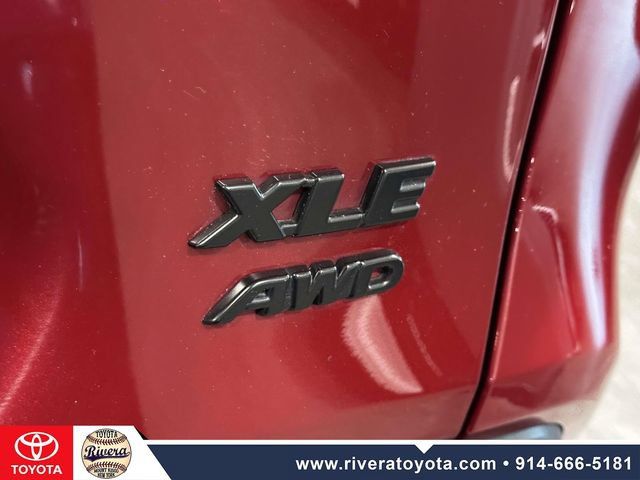 Used 2023 Toyota RAV4 XLE w/ Convenience Package AWD/4WD image 12