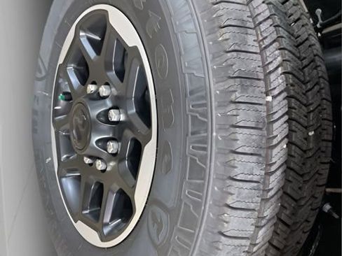 New 2025 RAM 2500 Laramie image 22