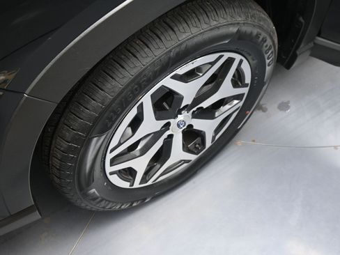 Used 2023 Subaru Forester Premium AWD/4WD image 13