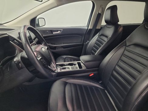 Used 2023 Ford Edge SEL image 17