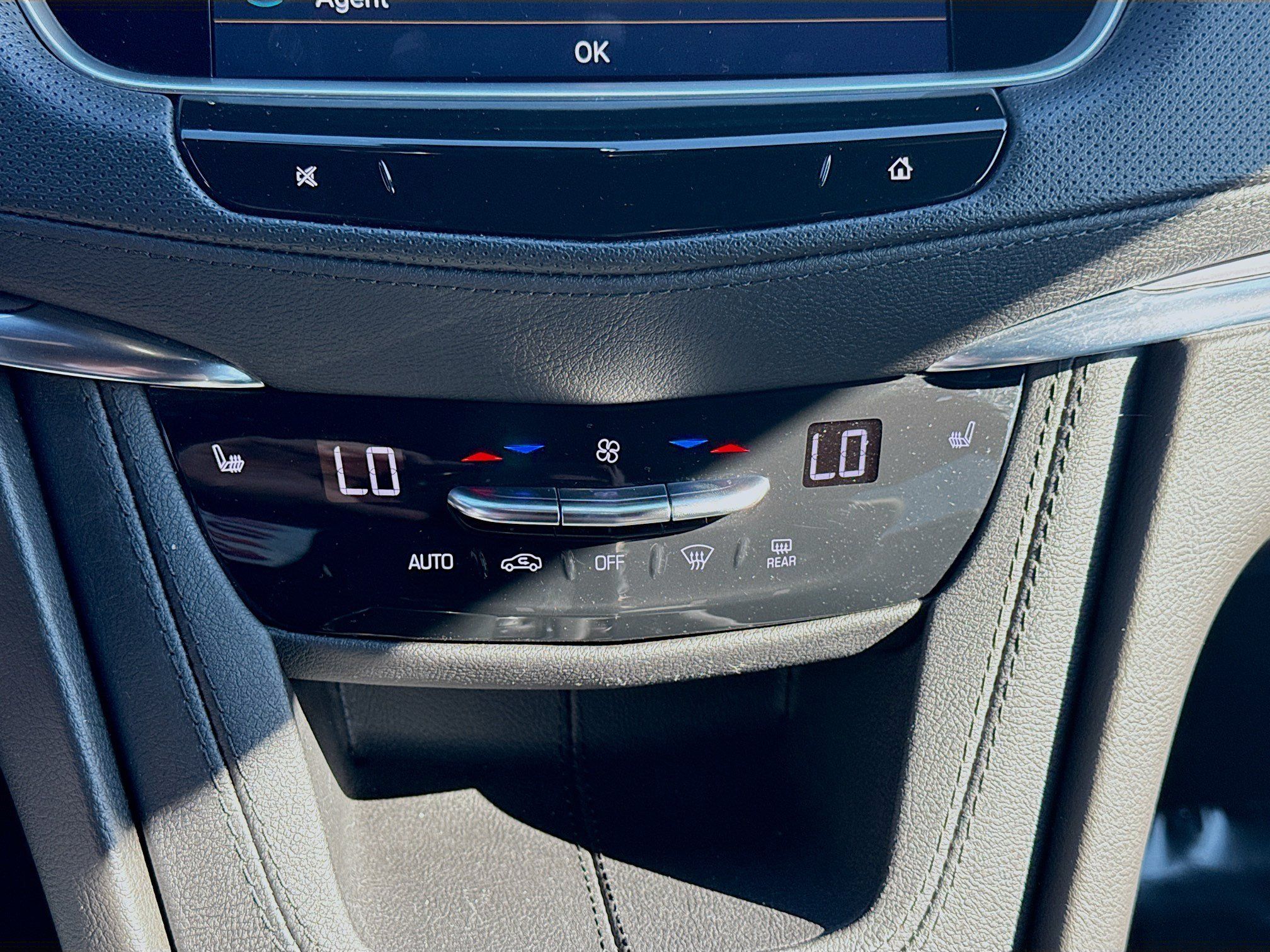 Used 2023 Cadillac XT5 Luxury FWD image 14