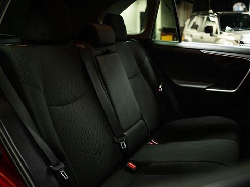 Used 2020 Toyota RAV4 LE w/ Carpet Mat Package FWD image 11