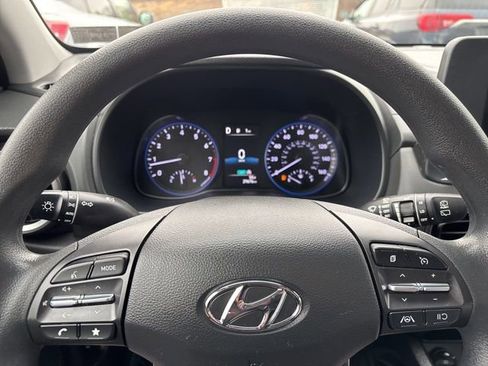Used 2023 Hyundai Kona SEL image 19