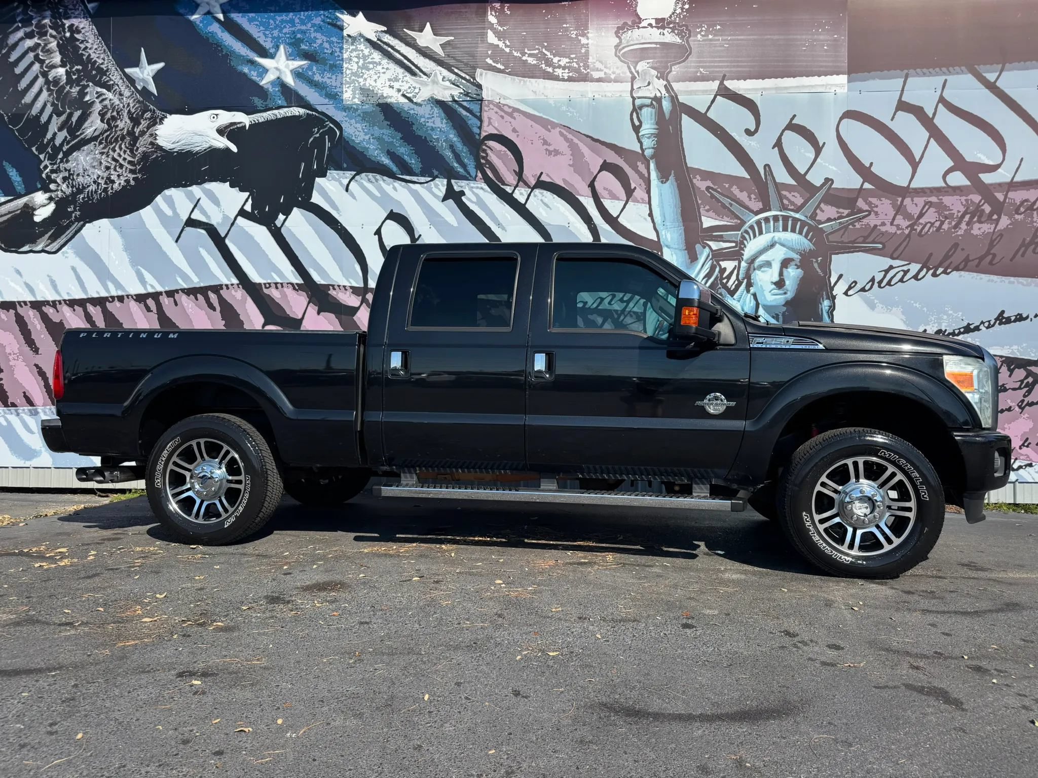Used 2015 Ford F250 Platinum w/ FX4 Off-Road Package AWD/4WD image 1