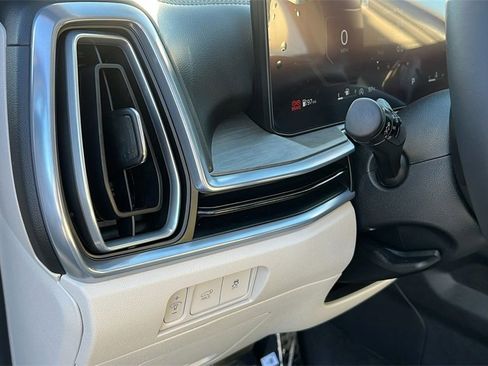New 2026 Kia Sorento SX image 13