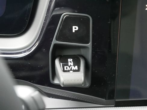 New 2026 Porsche Cayenne image 17