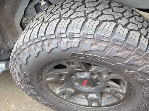 Used 2023 Toyota 4Runner TRD Off-Road Premium w/ Moonroof Package image 15