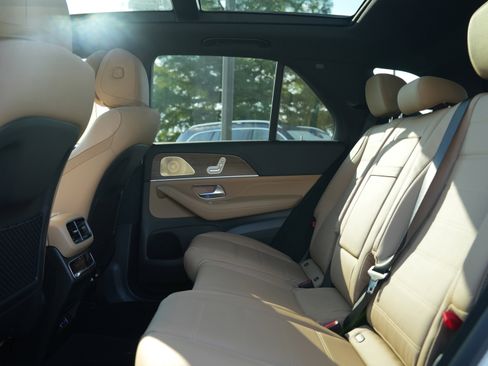 New 2026 Mercedes-Benz GLE 450 4MATIC image 36