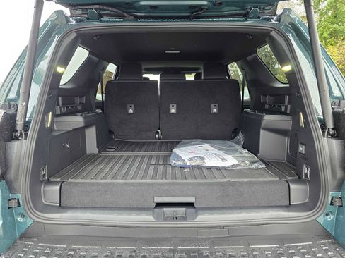 Certified 2025 Toyota 4Runner TRD Off-Road Premium image 19