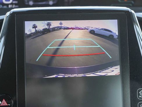 Used 2019 Toyota Prius Prime Premium image 22