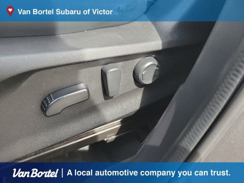 Used 2019 Subaru Forester Limited AWD/4WD image 15
