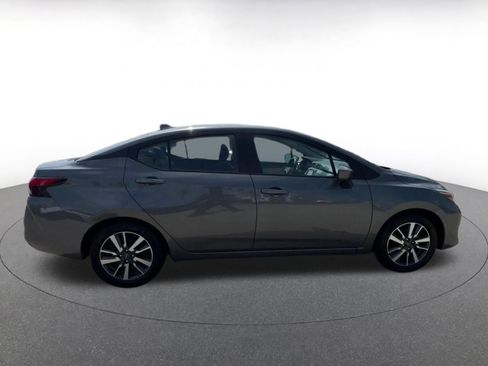 Used 2025 Nissan Versa SV FWD image 16