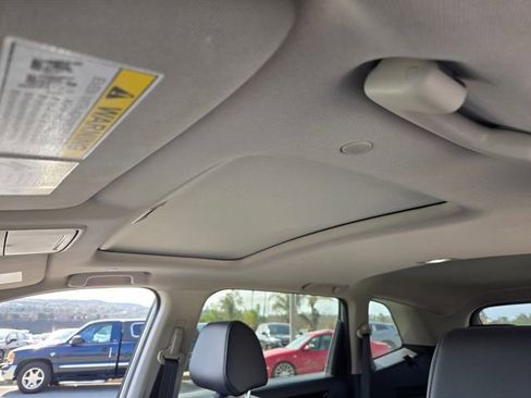 Used 2023 Honda CR-V EX-L image 10